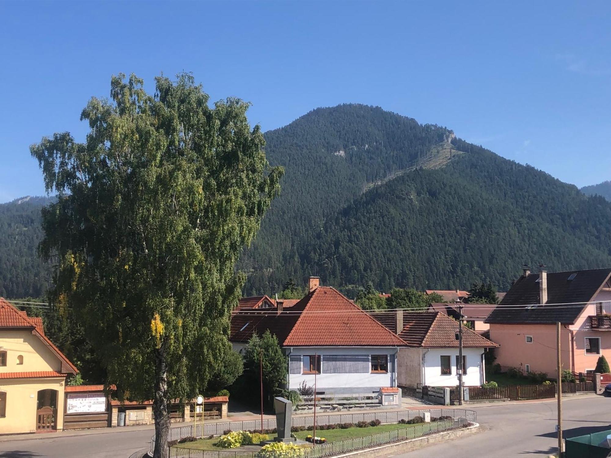 Berg Liptov Otel Liptovský Mikuláš Dış mekan fotoğraf