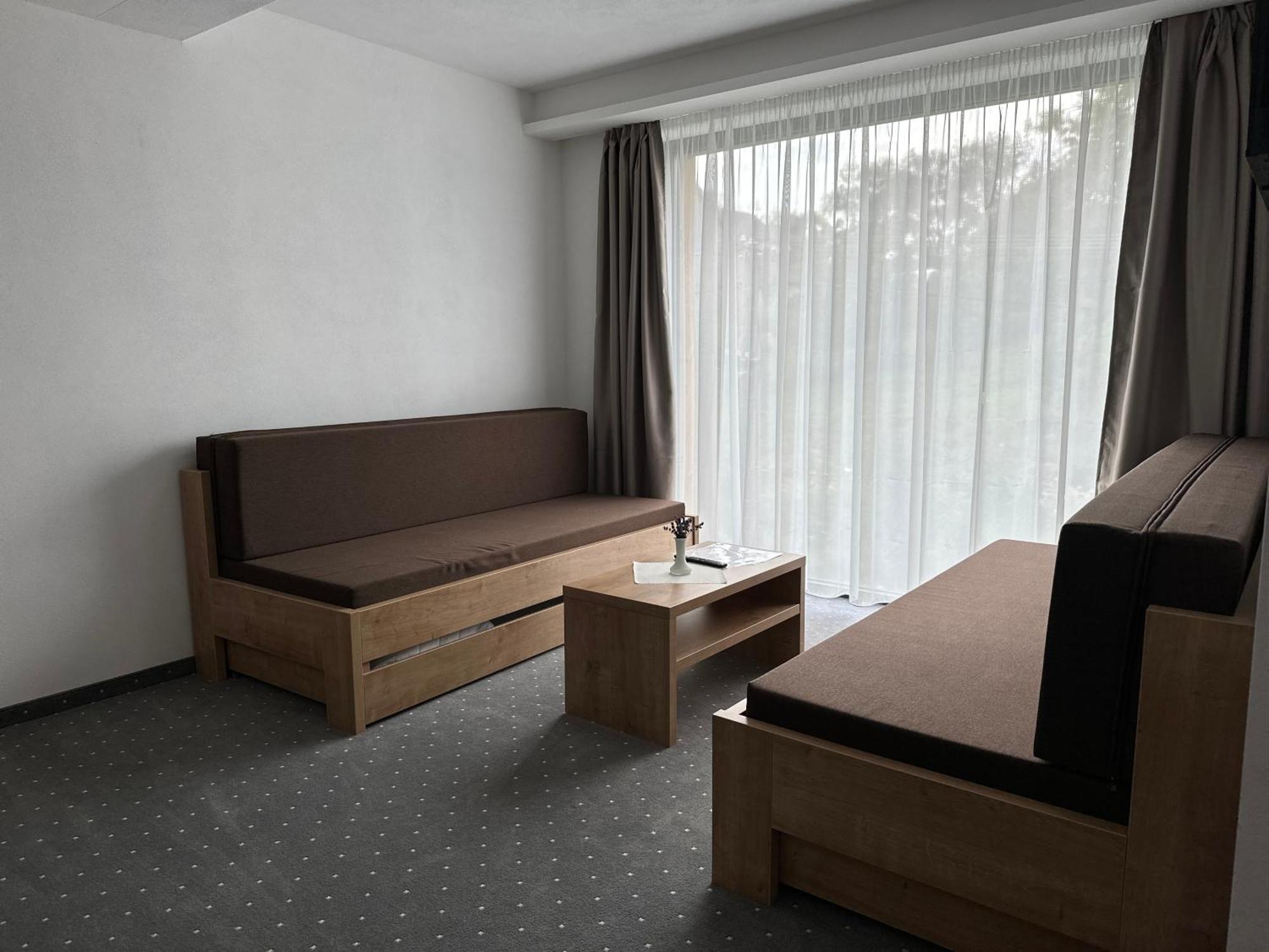 Berg Liptov Otel Liptovský Mikuláš Dış mekan fotoğraf